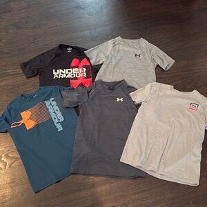 Set of 5 boys under armour shirts